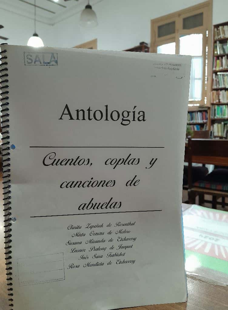 Antología de abuelas villaguayenses, un legado de ternura