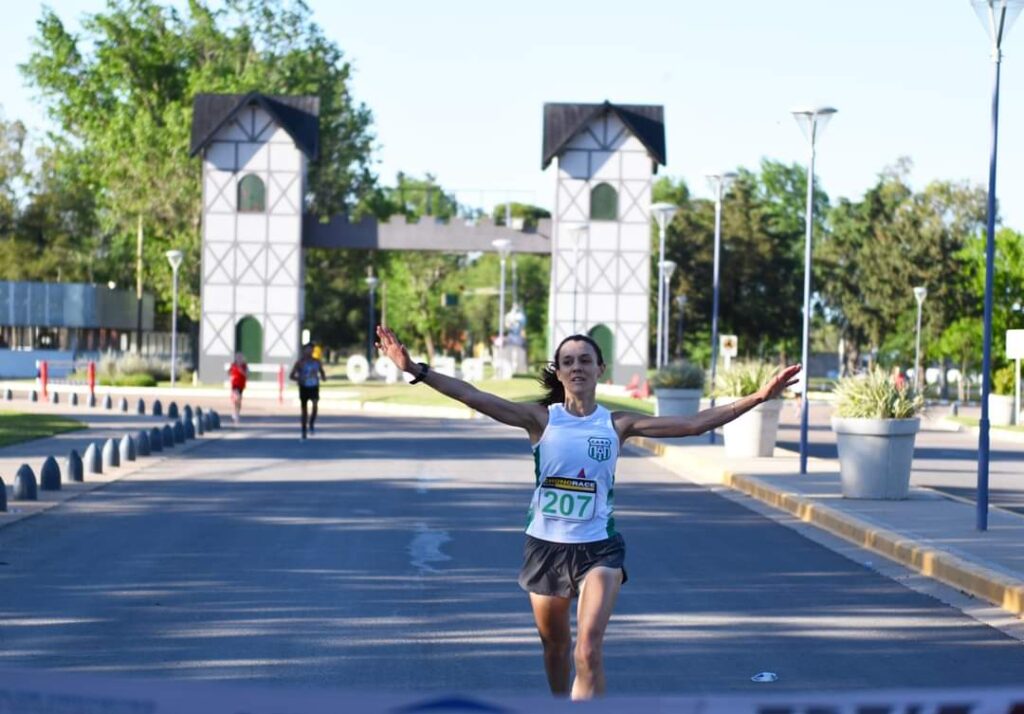Cuenta regresiva para la Maratón de la Avicultura en Crespo