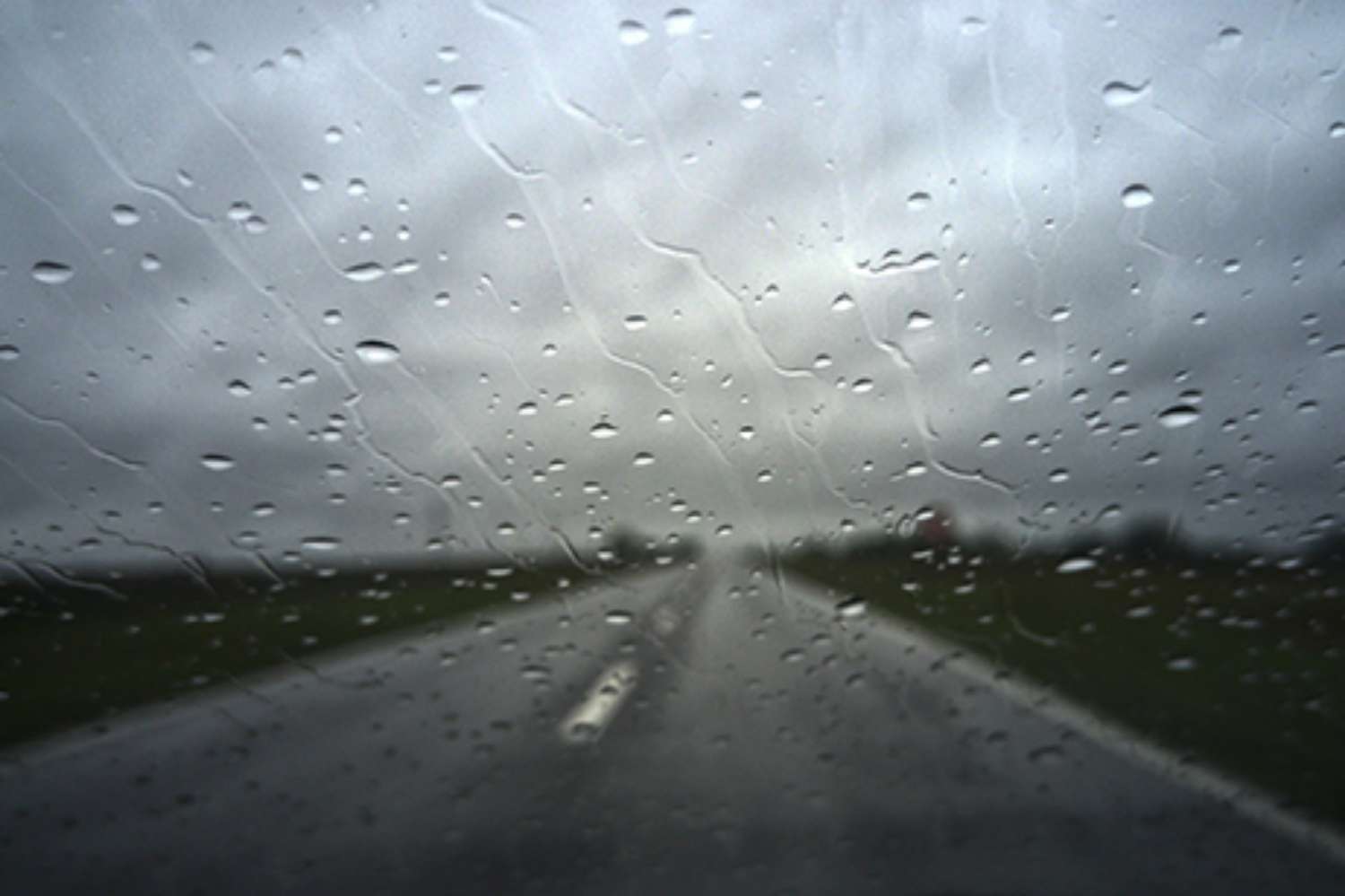 El SMN renovó la alerta por tormentas y ráfagas en Entre Ríos: vientos de hasta 90 km/h y lluvias intensas