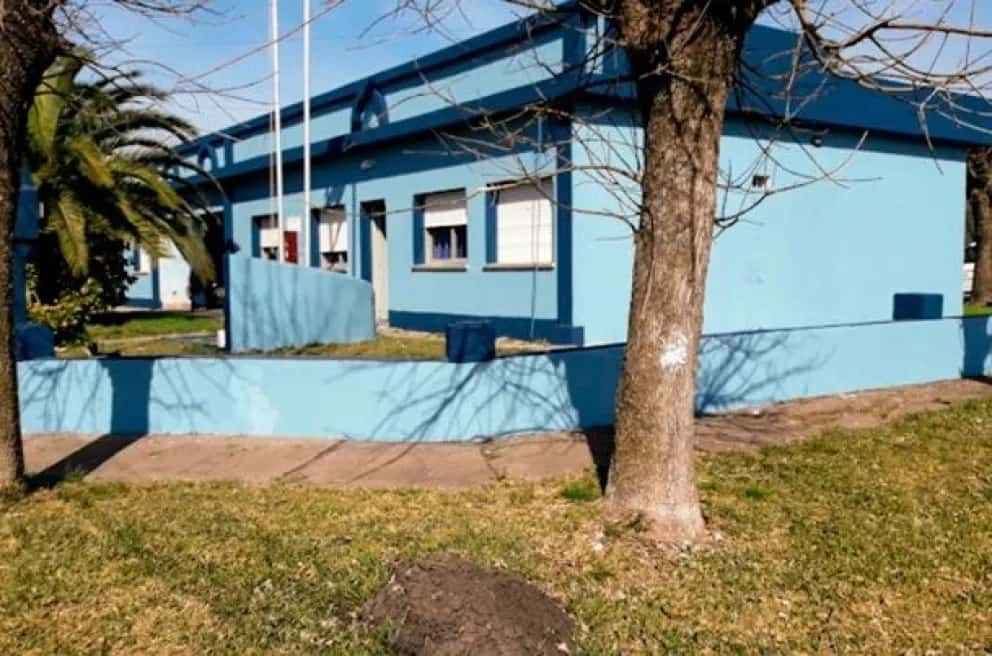 Tragedia en Villa Domínguez: Una mujer mató a su pequeña hija y luego se quitó la vida