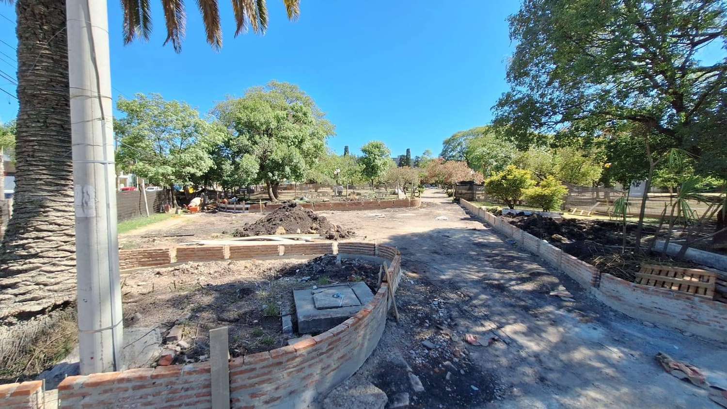 Avances en la remodelación de la plaza 20 de Noviembre: un espacio renovado para Villaguay