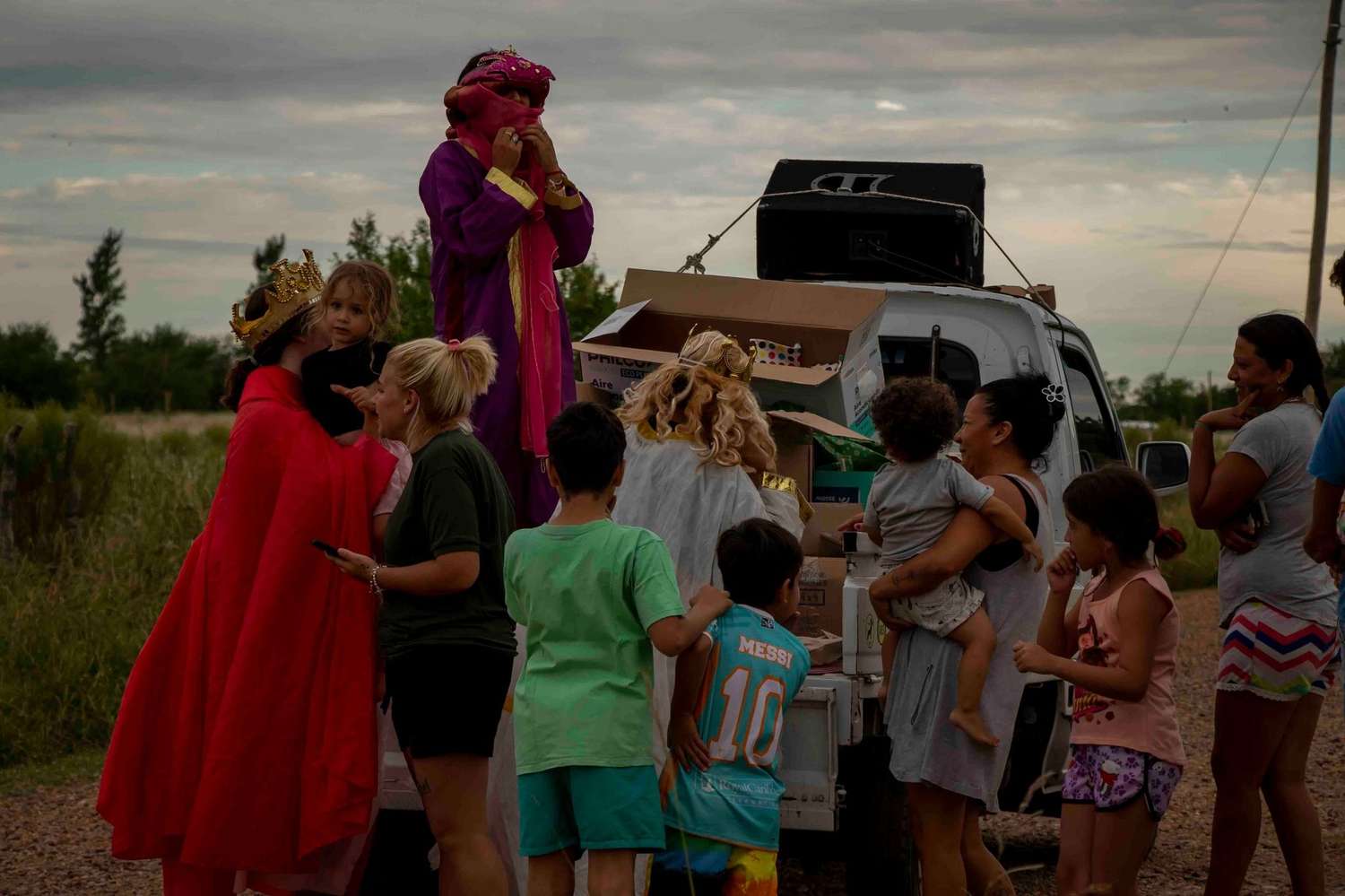 Villa Domínguez celebró la llegada de los Reyes Magos