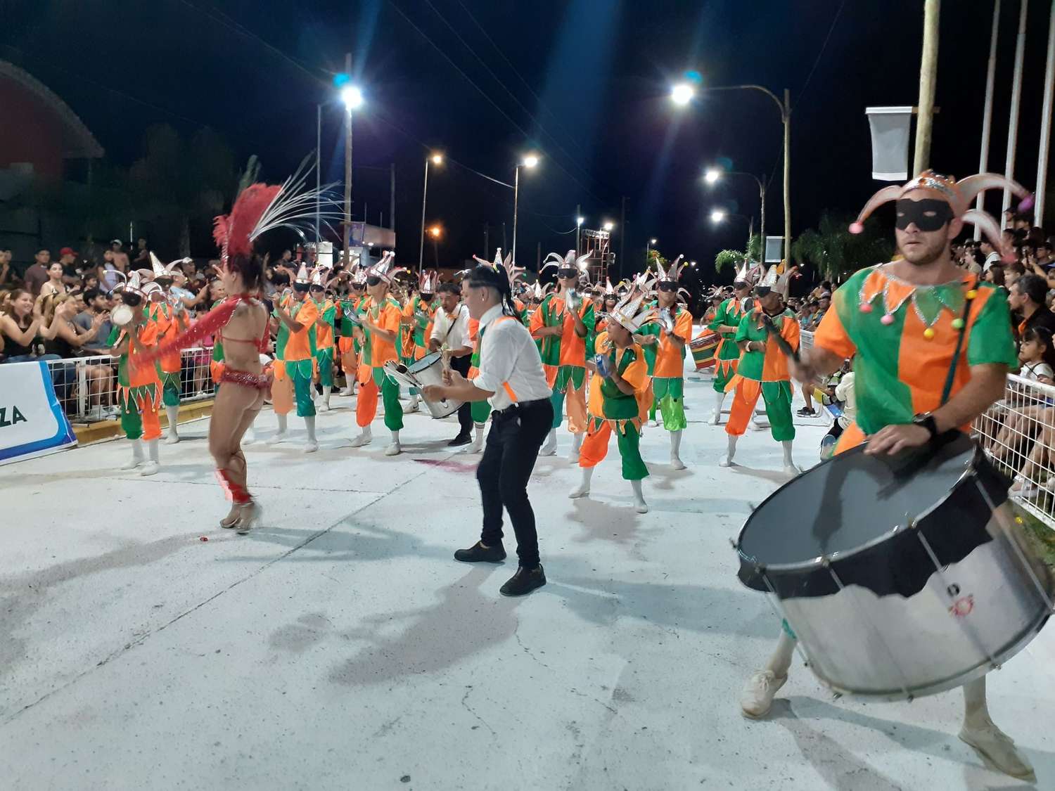 Última Luna del Carnaval de Encuentros 2025: Pirayú cierra con un espectáculo lleno de color y ritmo