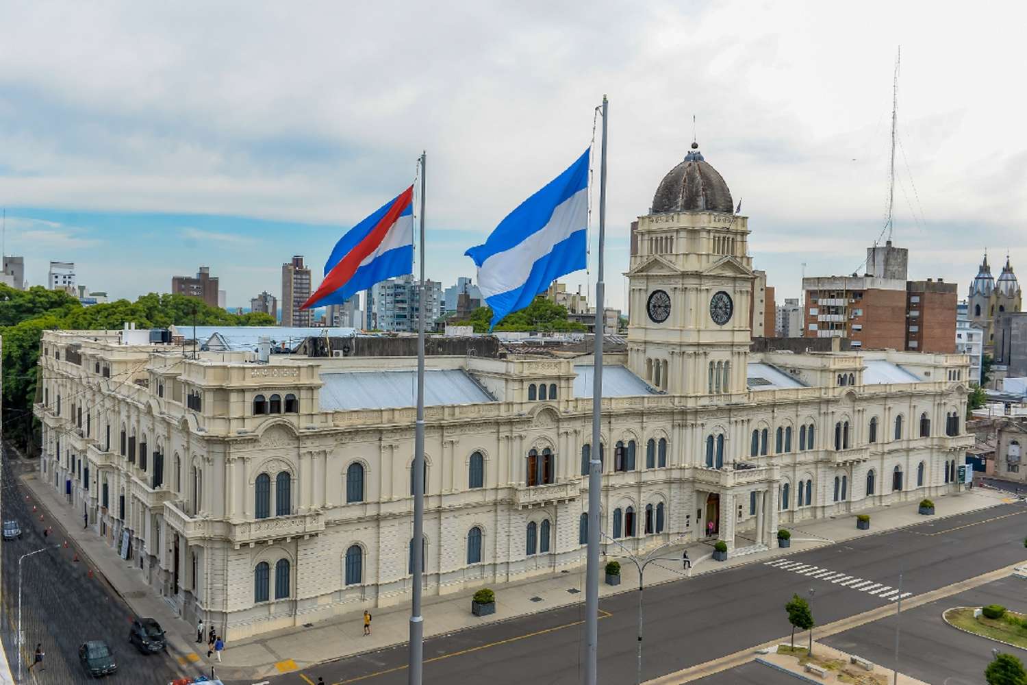 Preocupación por la caída de la coparticipación: Intendentes justicialistas piden una mesa de diálogo al gobernador