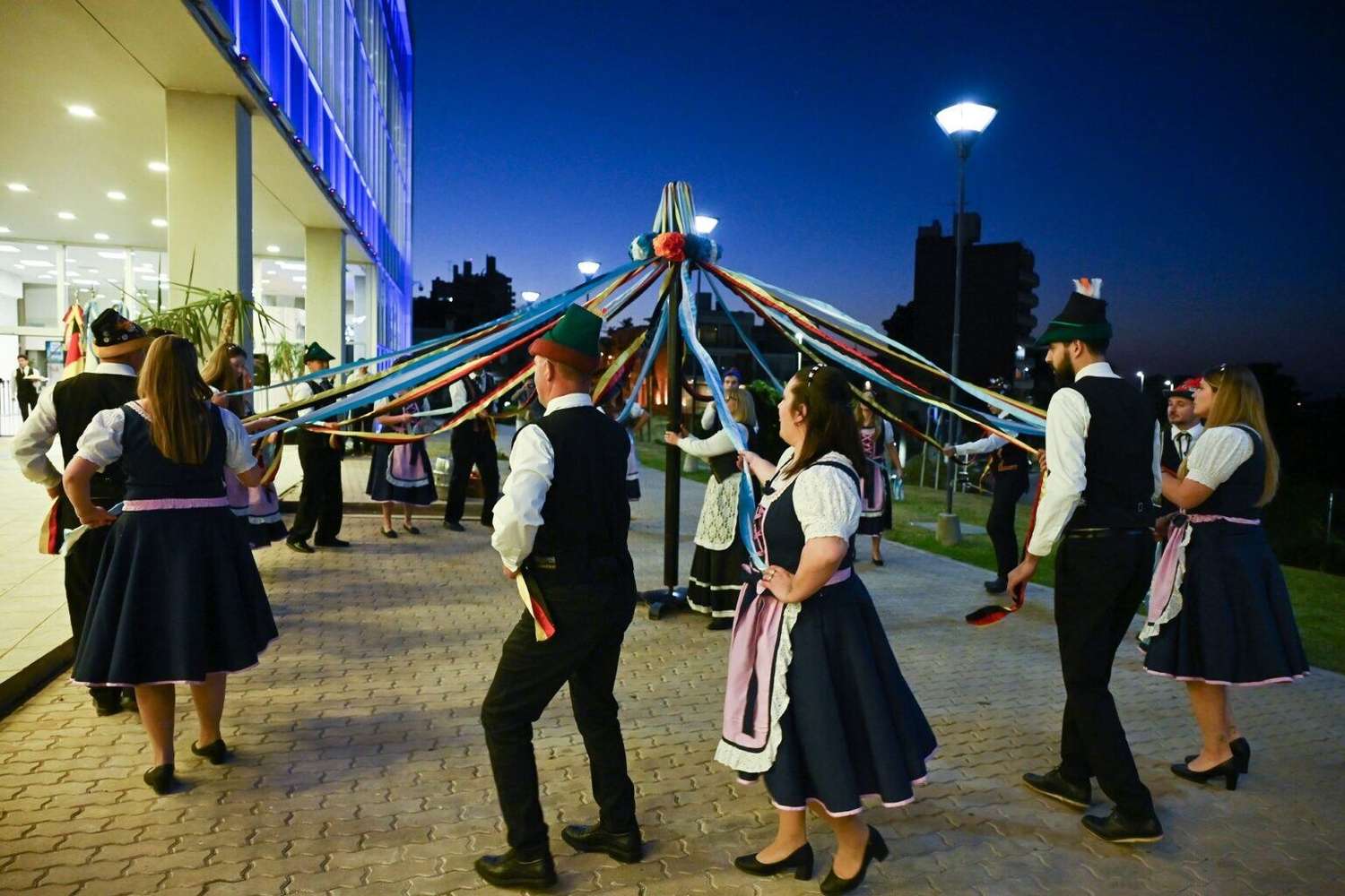 Legado y gastronomía de los alemanes del Volga, eje de un encuentro cultural en Sajaroff