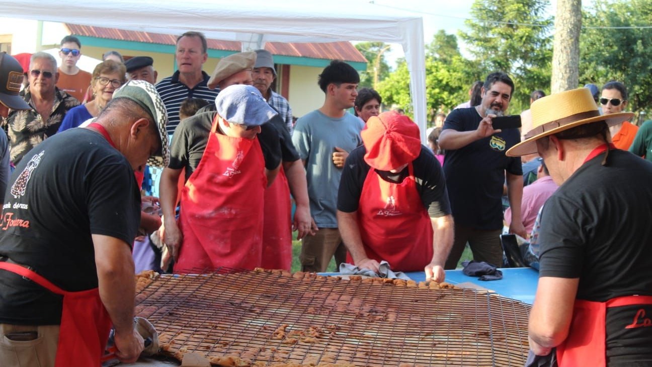 Con éxito y sabor, Villa Clara celebró su cuarta Fiesta de la Torta Frita y el Mate Cocido