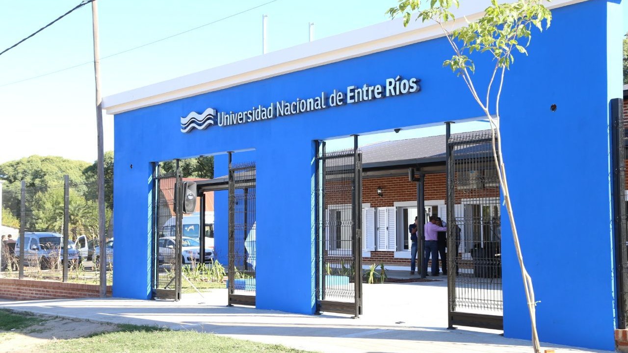 Estudiantes de la UNER deben elegir entre dos proyectos para su facultad