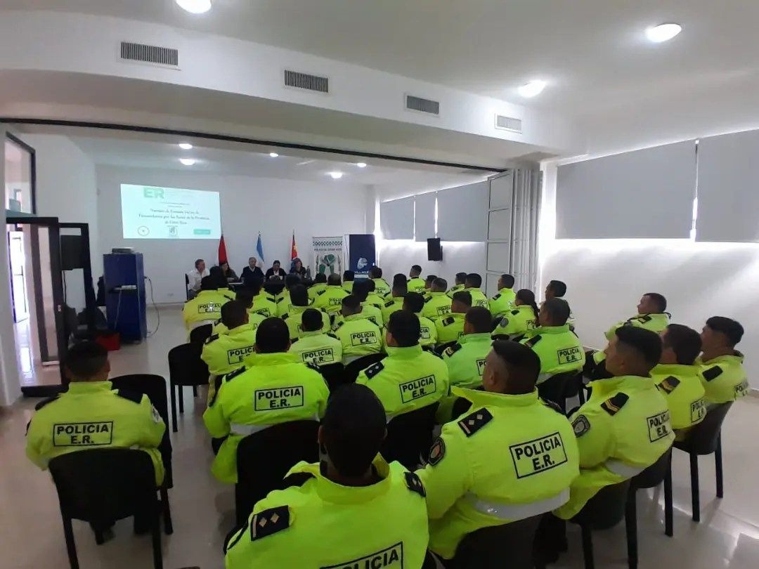 Agentes de Policía fortalecen sus capacidades en seguridad ambiental