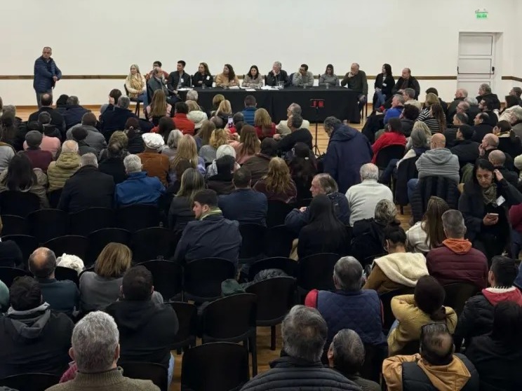 Villaguay fue sede del Congreso Radical: se postergó el debate sobre alianzas