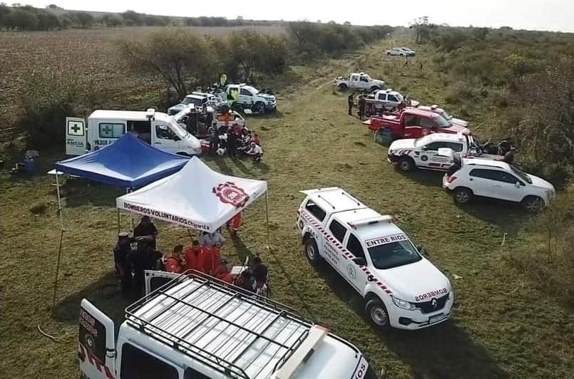 Campamento de Bomberos en la busqueda de Fabiani