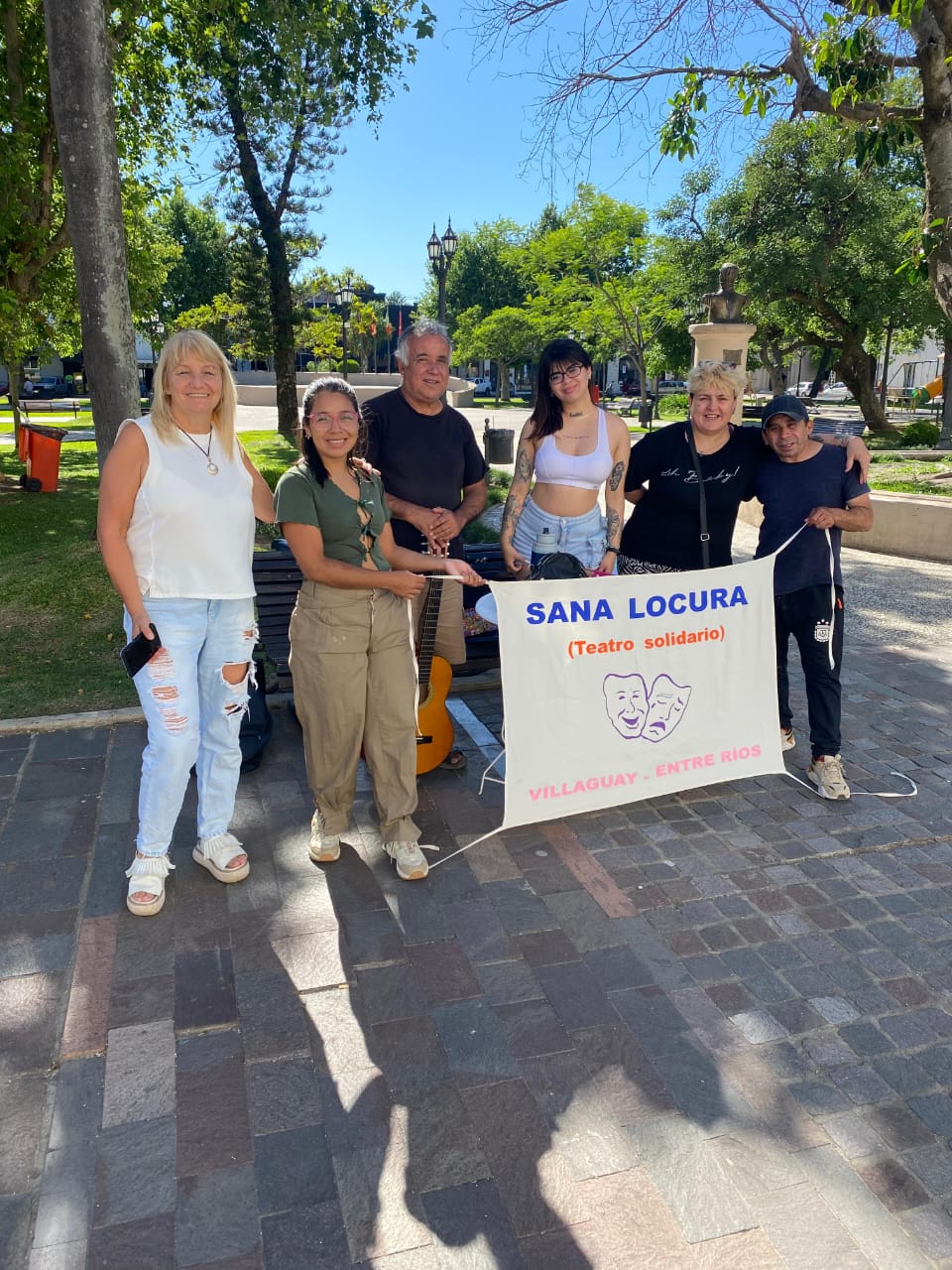 Sana Locura continúa su labor solidaria en beneficio del Hospital Santa Rosa