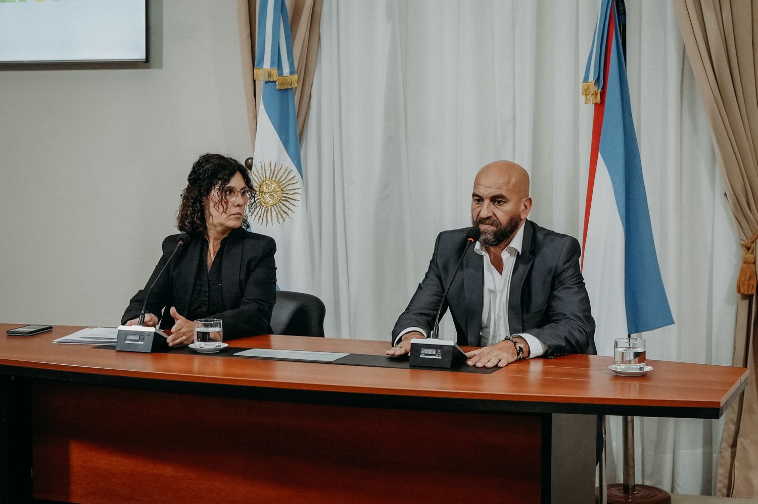Gallegos defendió el proyecto del OSER y apuntó a los gremios por resistencias a la reforma del IOSPER