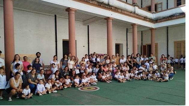 Jornada Escuela, Familias y Comunidad: fortaleciendo vínculos en el ámbito
educativo