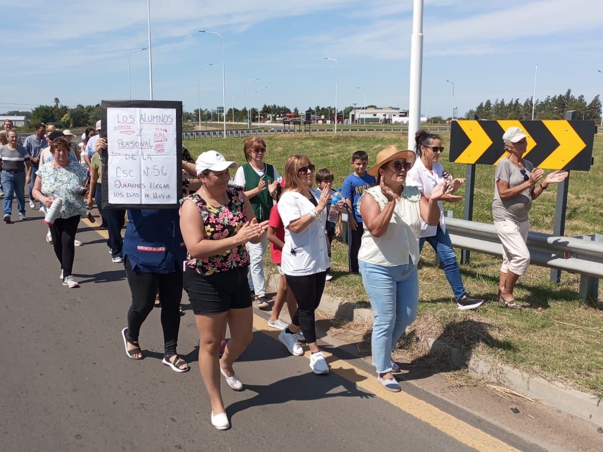 Movilización en la ruta 20: exigen mejoras urgentes en la vía