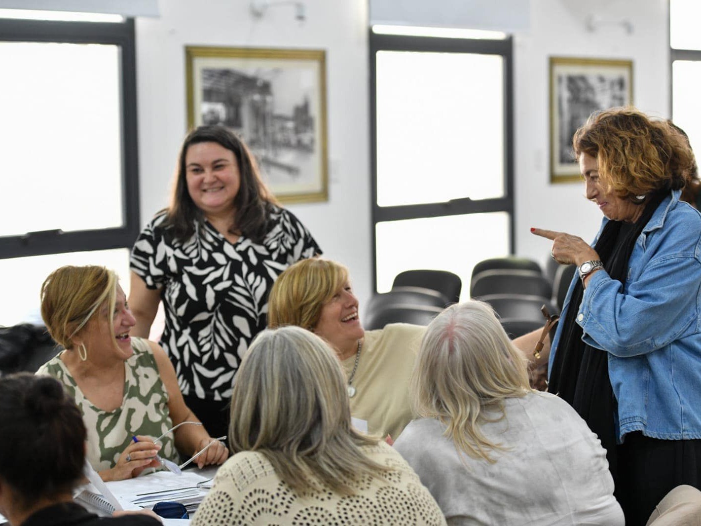 Directores departamentales planifican el próximo ciclo lectivo en un encuentro clave de educación