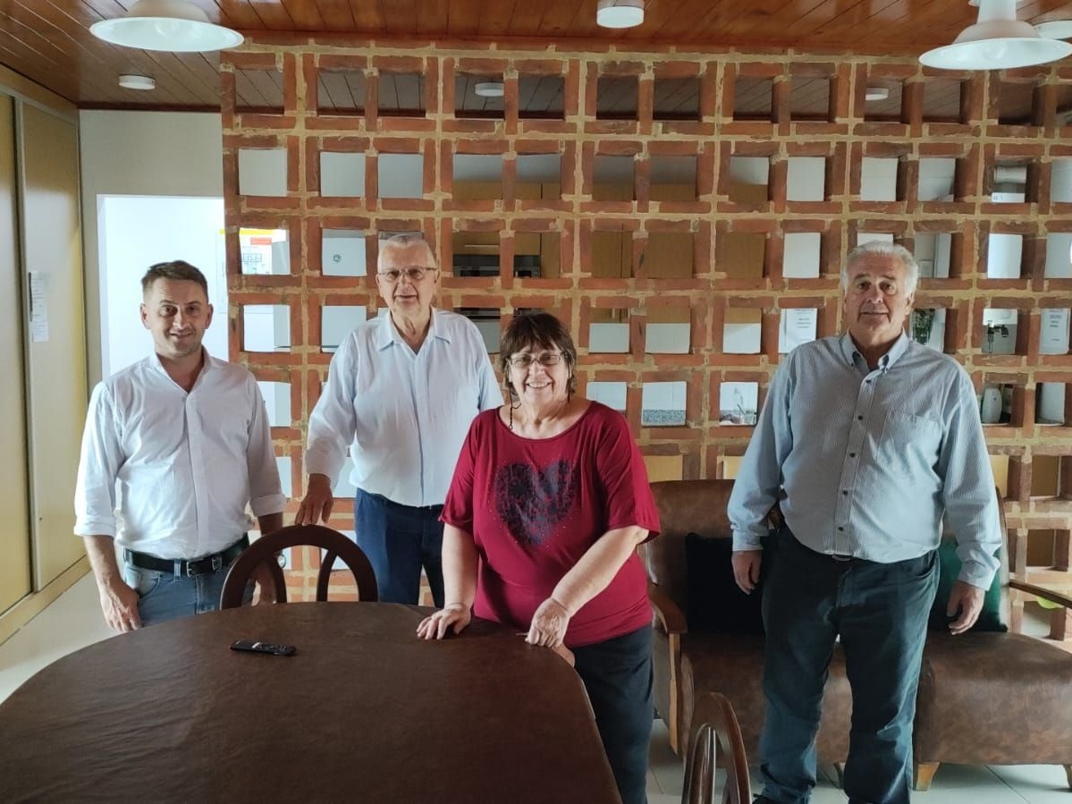 Visita institucional: la federación acompañó a la nueva comisión del Centro de Jubilados Provinciales